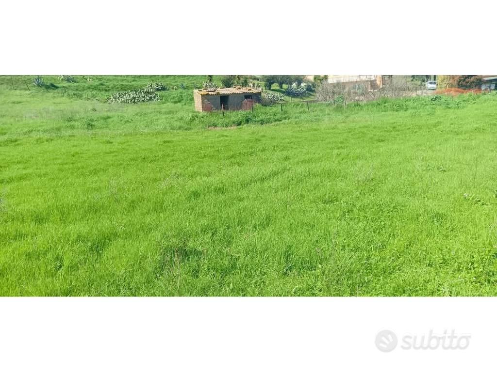 Terreno di 44170 m² a Anguillara Sabazia - Vista 2