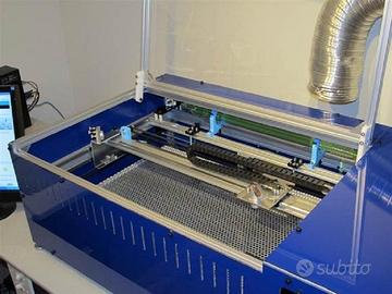 Servizio di taglio e incisione laser