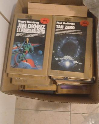 lotto 100 libri fantascienza