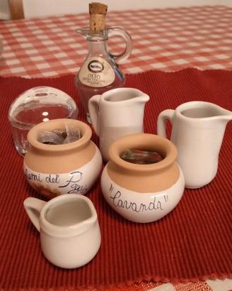 vasetti in vetro e ceramica 