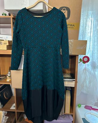 Vestito donna colore nero e petrolio.