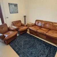 Divano Letto + 2 Poltrone in Pelle