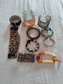 Bracciali