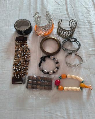 Bracciali