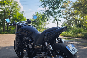 Yamaha V-max vmax 1200