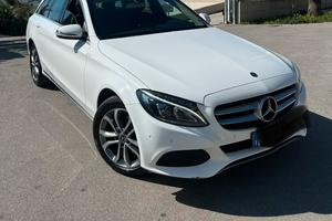 Mercedes c220-4 matic