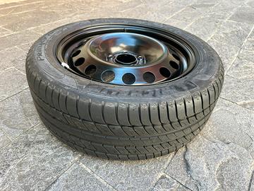 Ruota completa: pneumatico 225/50R 17 + cerchio 17