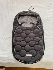 Sacco ingleisna new born