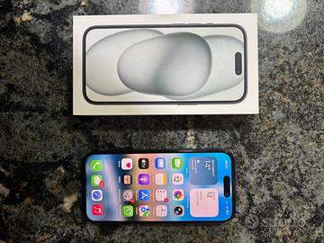 iPhone 15 128GB 🔋88%