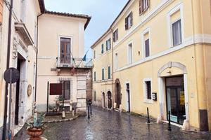 Appartamento nel cuore del centro storico completa