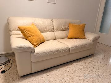 Divano in pelle