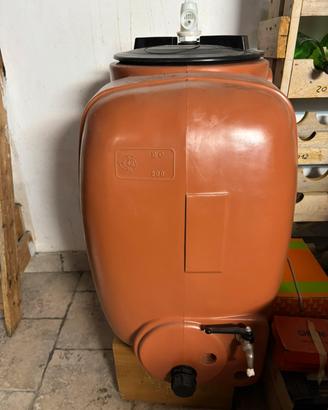Botte in resina per vino 200 litri
