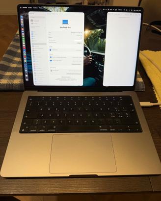 Mac book pro 14 M1 Pro