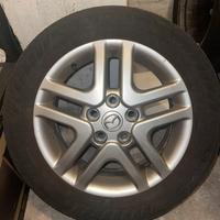 Cerchi in lega + pneumatici invernali Mazda
