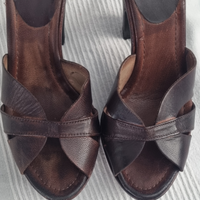 Sandalo Sisley aperto tacco grosso nr 38