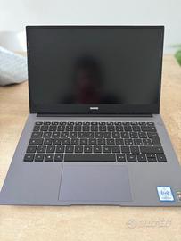 Huawei MateBook D14 – Ryzen 5, 8 GB RAM