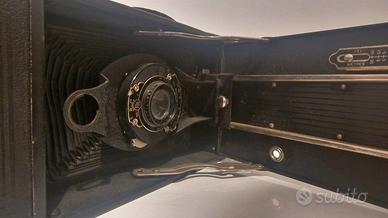 Macchina fotografica vintage