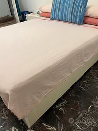 Letto contenitore matrimoniale