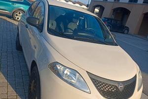 Lancia Ypsilon GPL