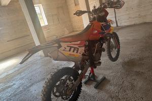 Moto Enduro KTM EXC F 250