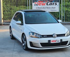 Volkswagen Golf GTD 2.0 TDI DSG BlueMotion Technol