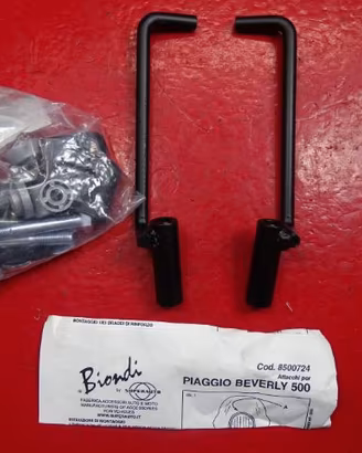 ATTACCHI PARABREZZA BIONDI PIAGGIO