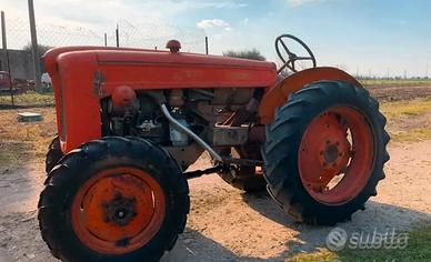 Trattore Fiat La piccola 241 RV