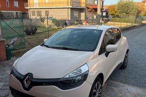 RENAULT CLIO BENZINA PER NEOPATENTATI COME NUOVA!