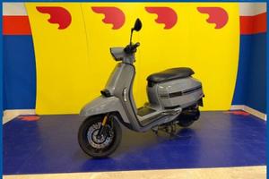 LAMBRETTA V 125 SPECIAL Finanziabile - Grigio sc