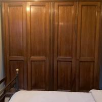 Armadio noce per camera matrimoniale