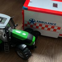 Ambulanza Bruder e trattore - giochi per bambini