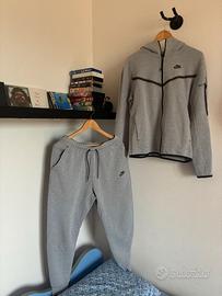 Tuta Nike Tech Fleece Grigia - Taglia M
