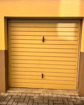 Serranda garage