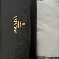 Portafoglio grande Prada