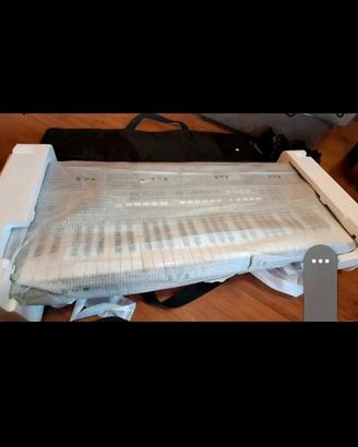 Tastiera Yamaha PSR-E443
