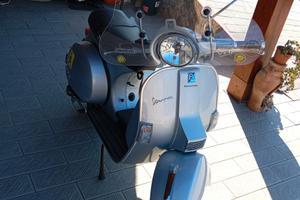 Piaggio Vespa Px150 catalyzed anno 2004