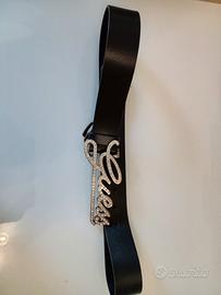 cinta di Guess