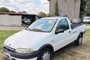 Fiat Strada clima