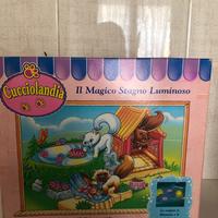 Cucciolandia - Il Magico Stagno Luminoso"