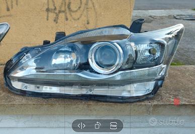 FARO ANTERIORE SINISTRO CT200H