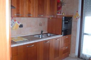 Catanzaro lido -viale crotone pressi hotel niagara
