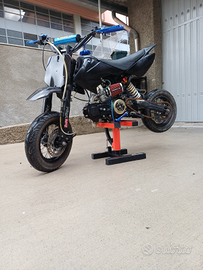 Pit bike 125 Valuto anche scambi