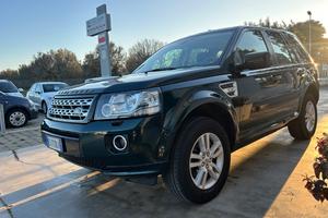 LAND ROVER Freelander 2.2 TD4 S.W. SE