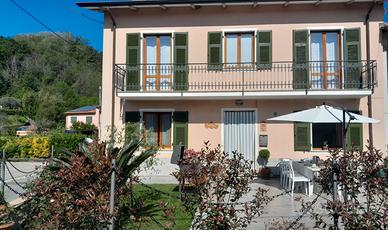 Casa Vacanze Vanda - Arcola (SP) - Liguria