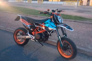 KTM 690 smc-r 2015 DEPOLIBRETTOA2