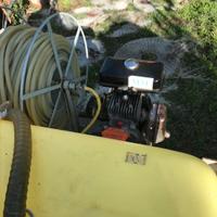 POMPA PER DISINFESTAZIONE E PER MEDICAZIONE PIANTE