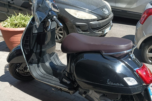 Vespa dicembre anno 2019