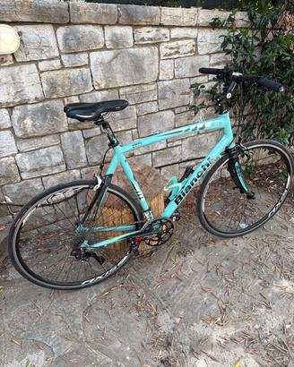 BIANCHI CELESTE, Bici da corsa