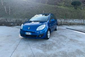 Renault Twingo 1.2 8V Confort