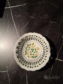 Piattino svuotatasche in ceramica cinese.